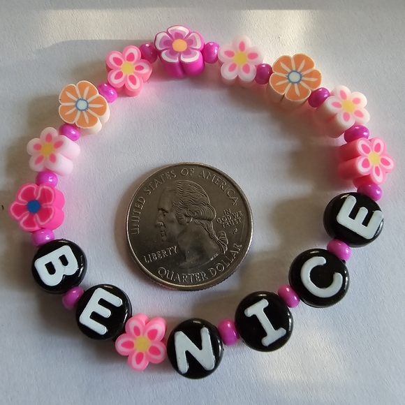 Be Nice bracelet handmade pink word elastic flowers floral mantra jewelry - Picture 3 of 7